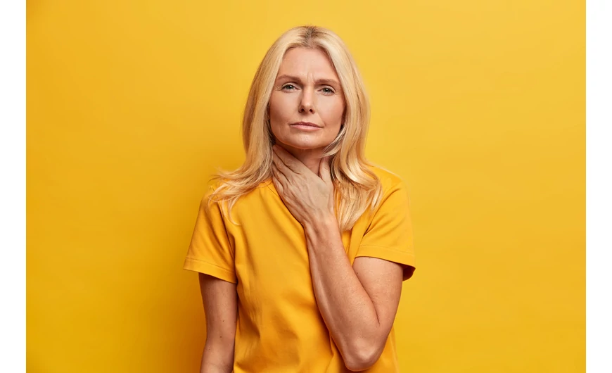 Pajzsmirigy-alulműködés középkorú nőknél – hormonális háttér, gyógynövények és életmód